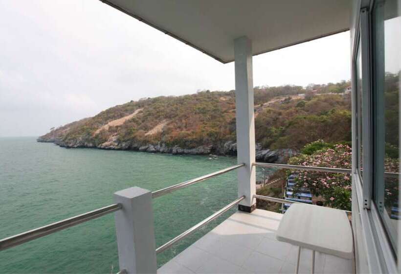 هتل Koh Sichang Unseen