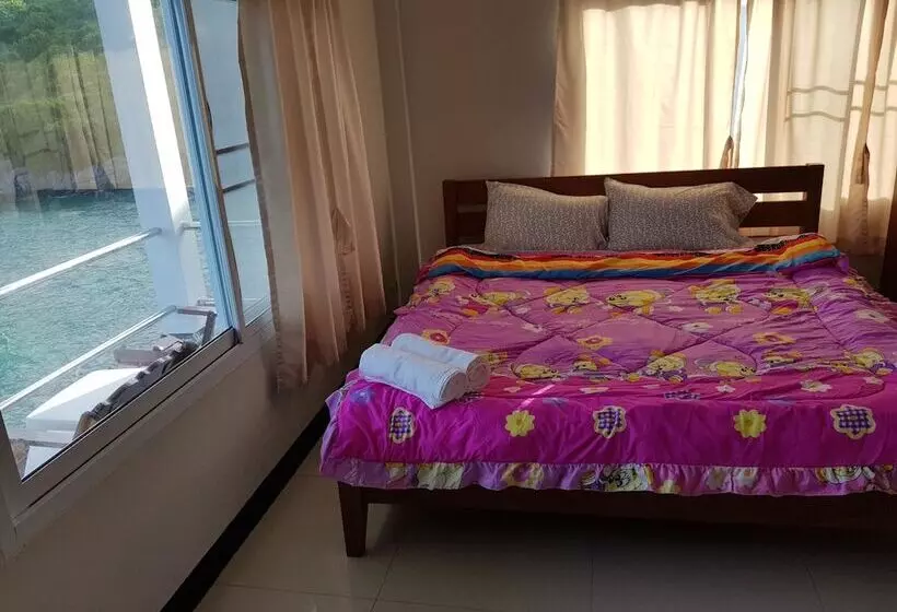 Hotelli Koh Sichang Unseen