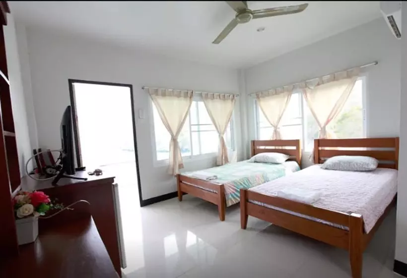 Hotelli Koh Sichang Unseen