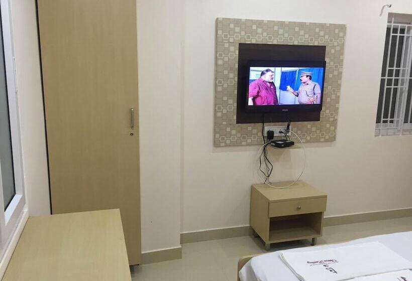 Hotell The Chennai Residency