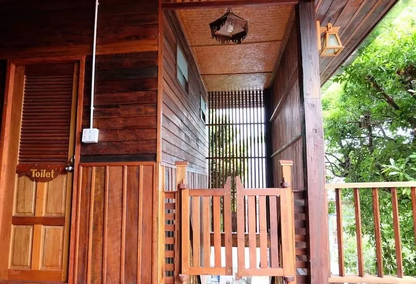 Majatalo Baan Kun Tuad Ko Si Chang