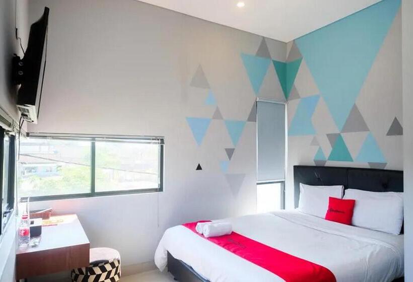 פנסיון Reddoorz Near Sindu Kusuma Edupark 3