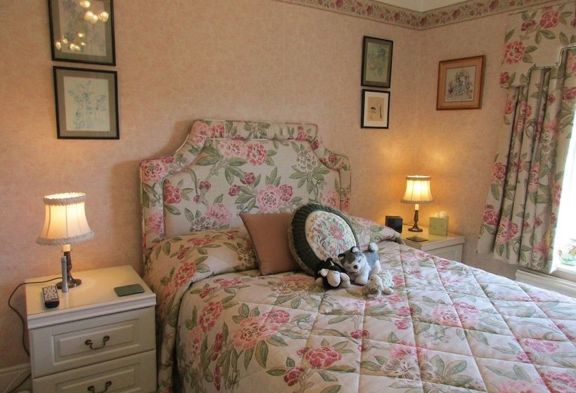 Yew Tree Cottage Bed And Breakfast