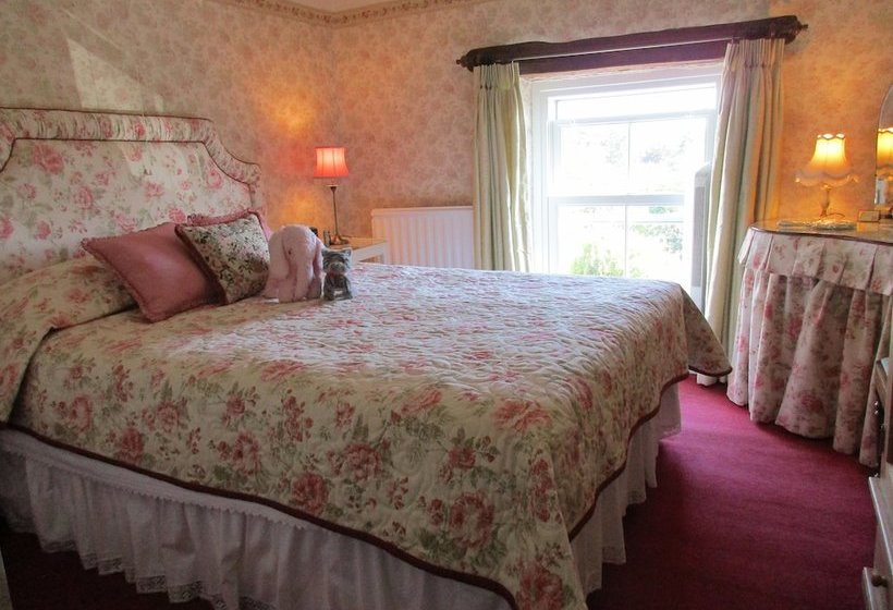 Yew Tree Cottage Bed And Breakfast