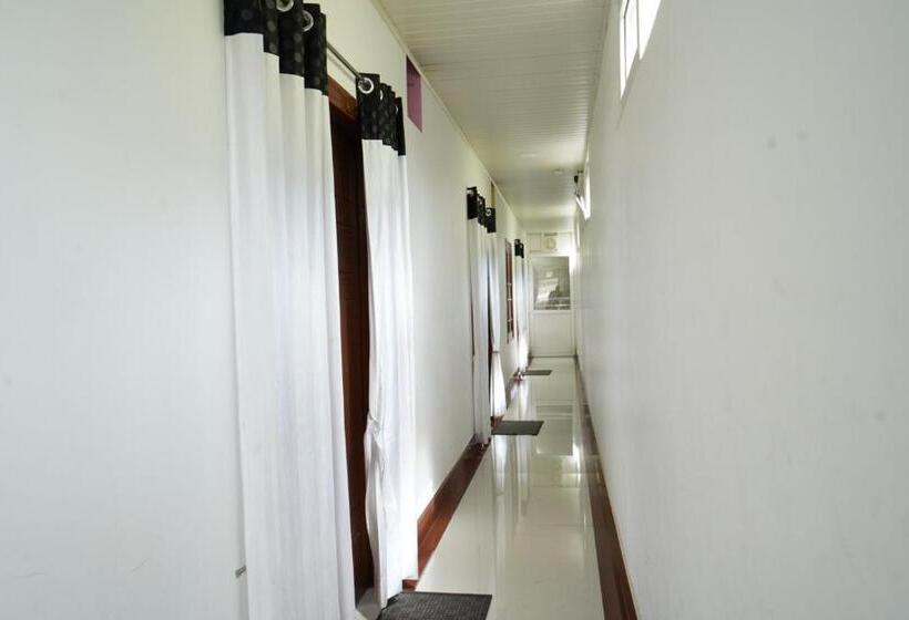 בית מלון כפרי Msp Amma Cottage