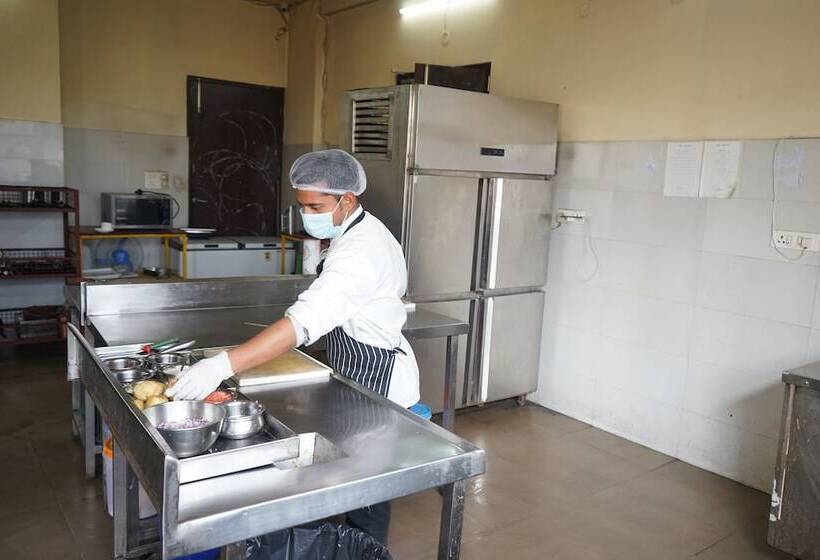 בית מלון כפרי The Ayali Prime