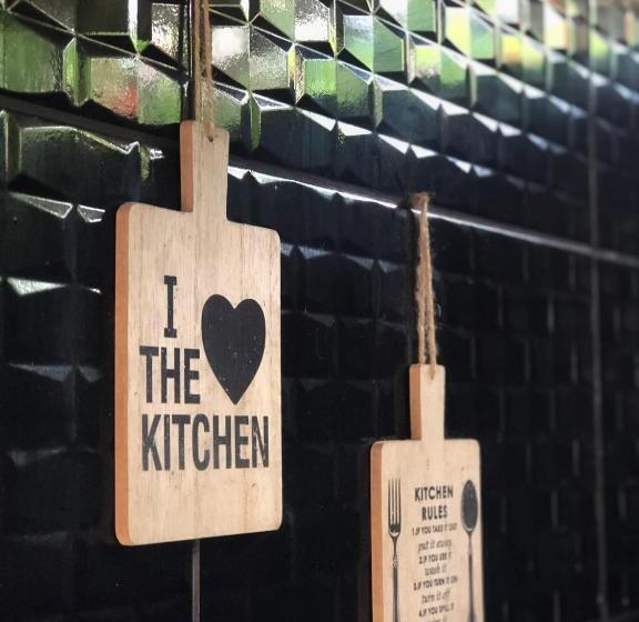 Alebahli Hostel Ilhabela by Alebahli