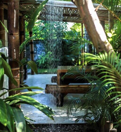 Alebahli Hostel Ilhabela by Alebahli