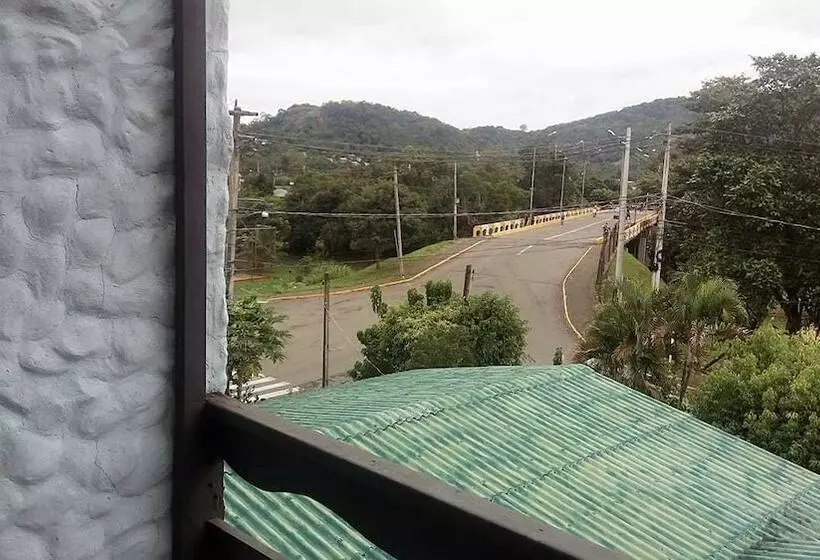 Majatalo Pousada Cidade Verde