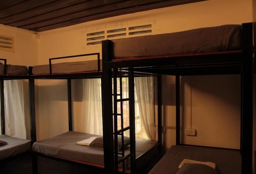 هاستل Katsura Varkala