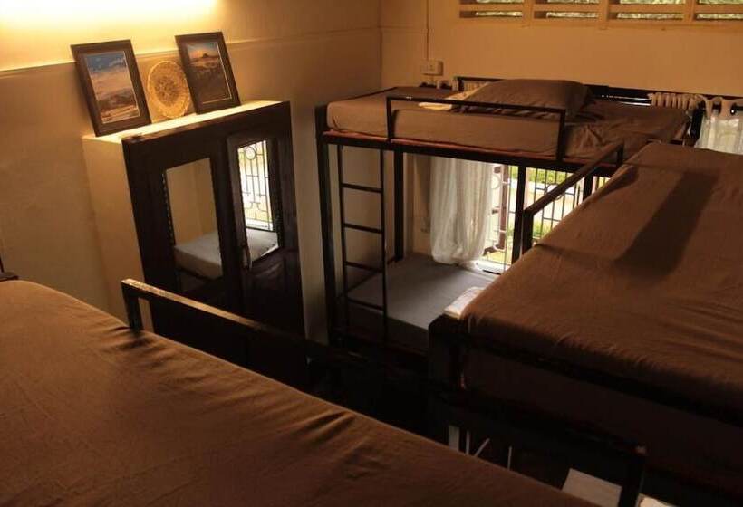 هاستل Katsura Varkala