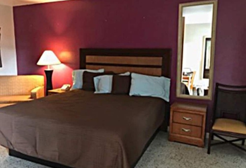 Tropicana Motel Wauchula