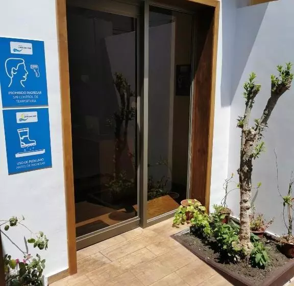 ユースホステル Hostal Luna Del Mar 840b