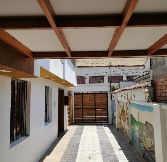 ユースホステル Hostal Luna Del Mar 840b