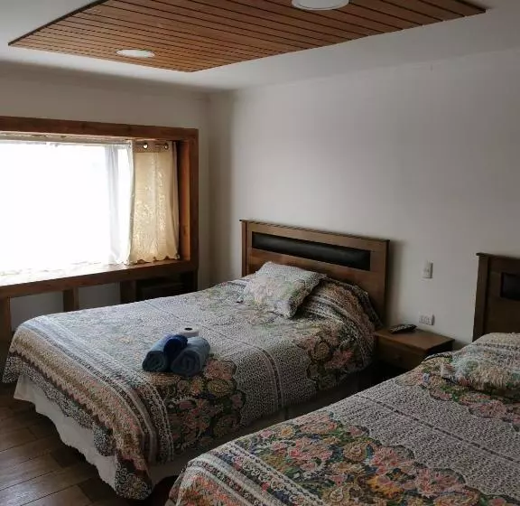 ユースホステル Hostal Luna Del Mar 840b