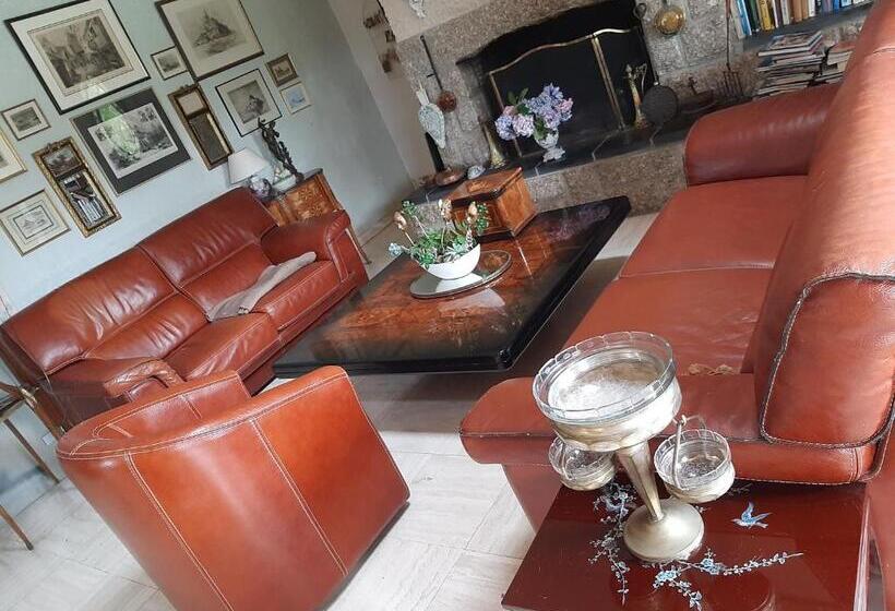 膳宿费 A L'ombre Du Mont St Michel