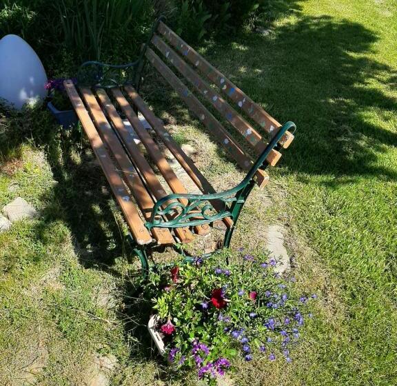 膳宿费 A L'ombre Du Mont St Michel