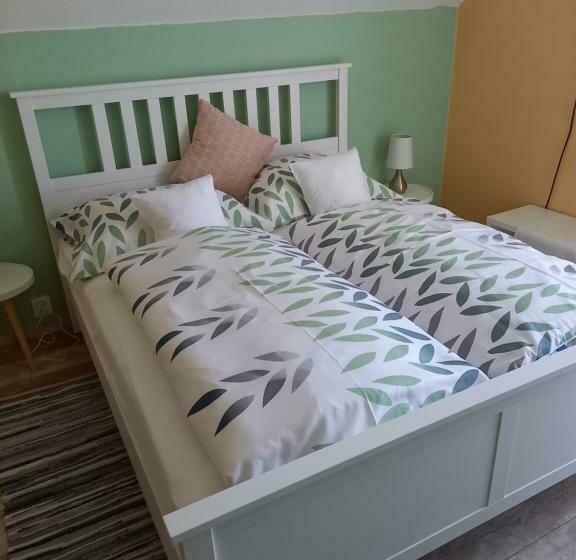 ペンション Burai Vendégház