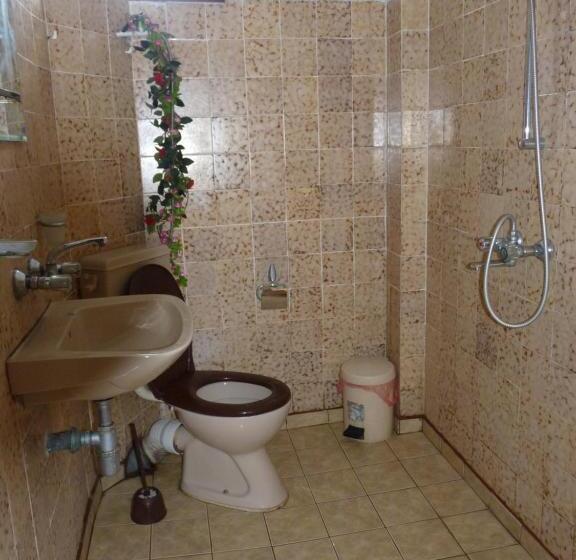 پانسیون Guest House Zhelevi