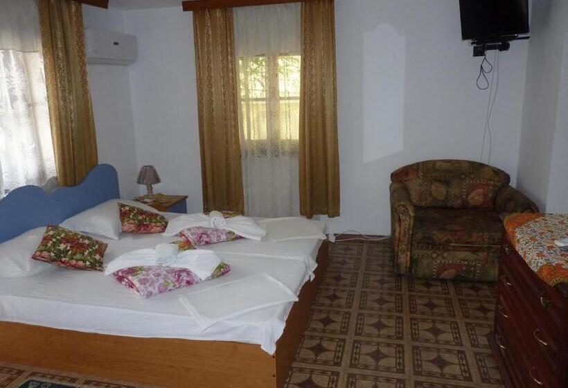 پانسیون Guest House Zhelevi