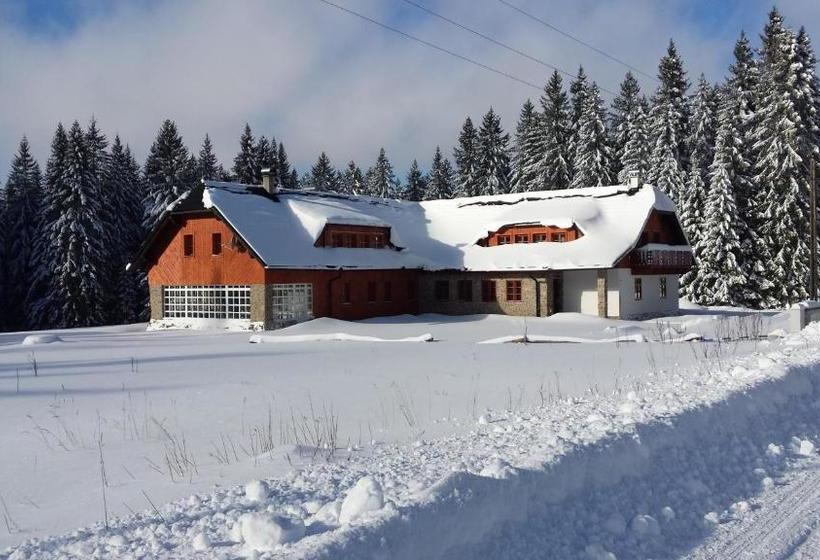 펜션 Penzion Nad Kvildou