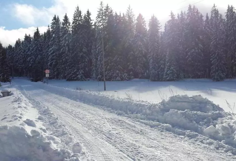 Majatalo Penzion Nad Kvildou