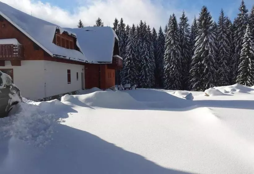 Majatalo Penzion Nad Kvildou