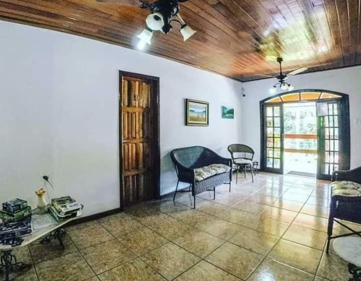 بنسيون Pousada Arco íris