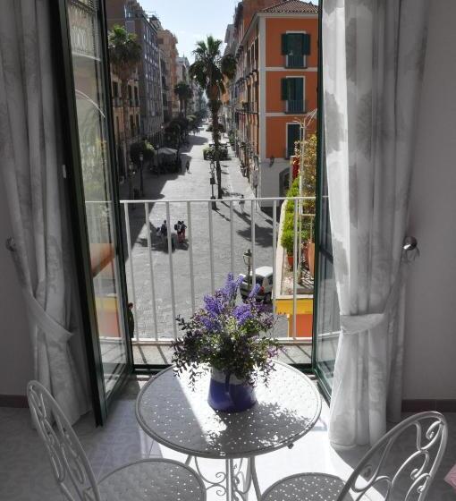 پانسیون Salerno Costa D Amalfi Suite