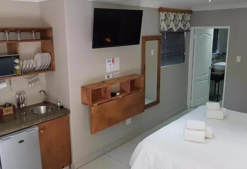 Majatalo Touching Senses Garden Cottages