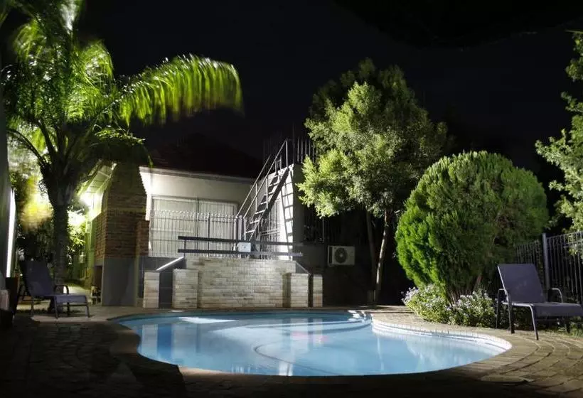 پانسیون Villa Borghesi