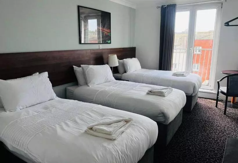 בית מלון כפרי Abbey Lane