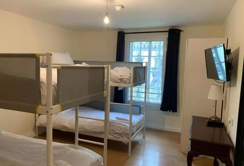 בית מלון כפרי Abbey Lane