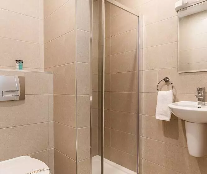 酒店 Clifden House By Nina