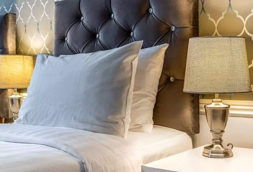 酒店 Clifden House By Nina