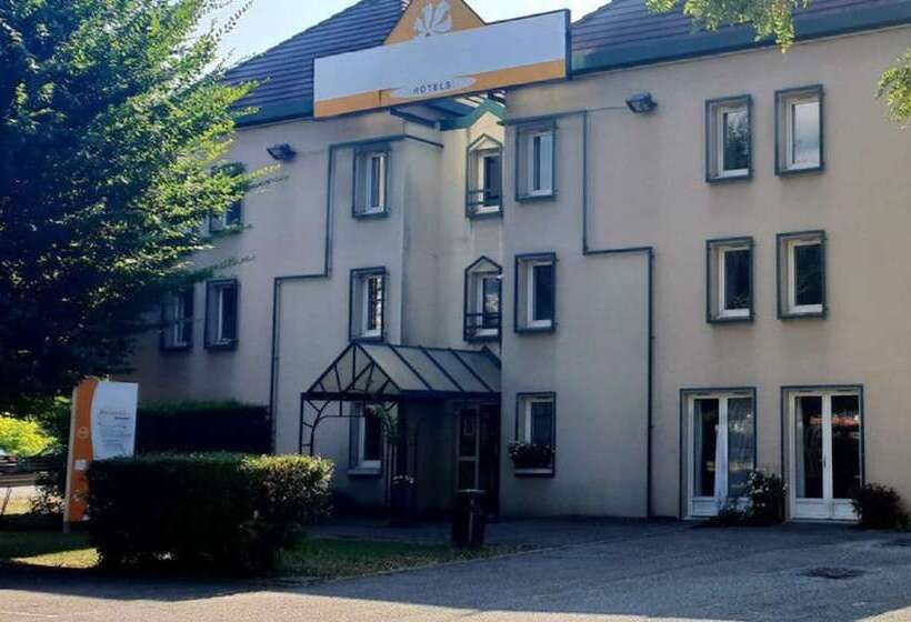 فندق Hôtel Grenoble Voreppe