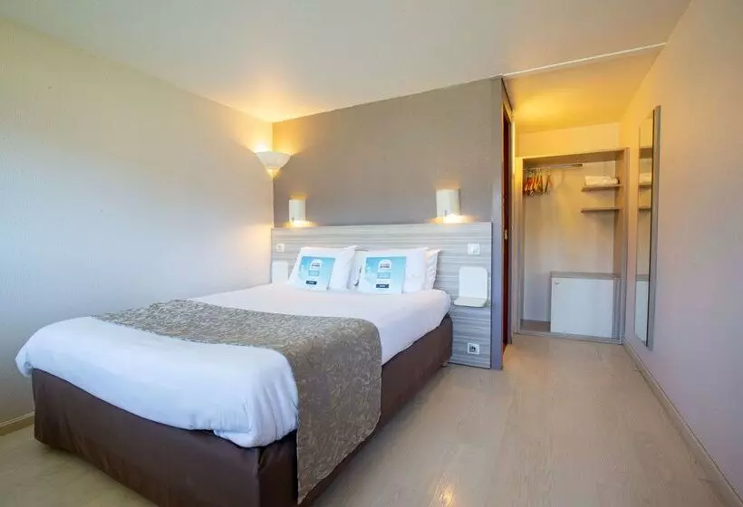 בית מלון כפרי Kyriad Bellegarde  Genève