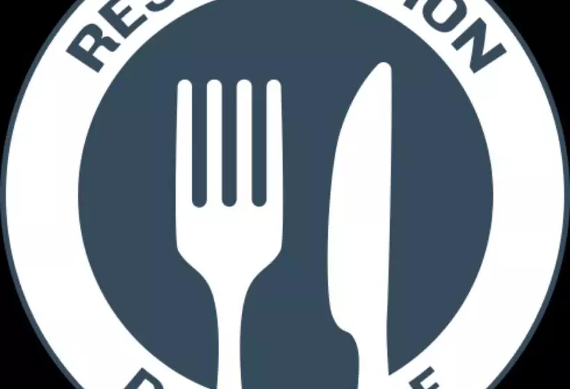 בית מלון כפרי Kyriad Bellegarde  Genève