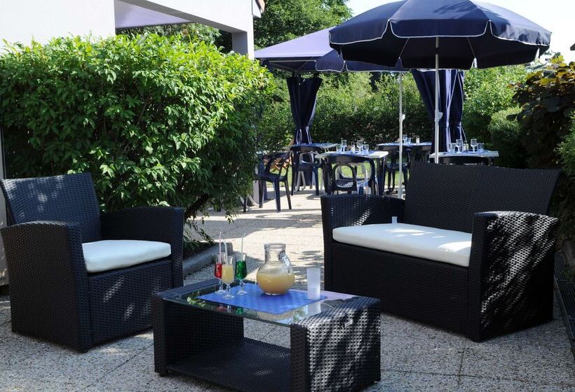 فندق Kyriad Bellegarde  Genève