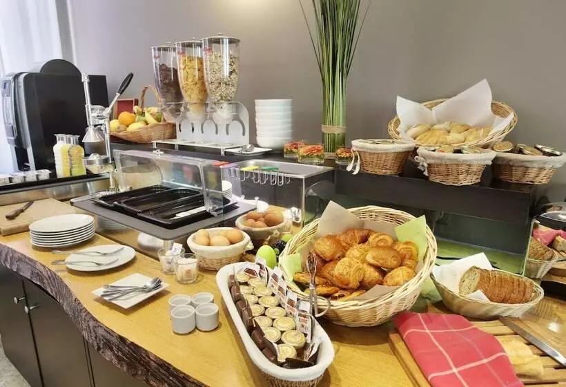 酒店 La Villa Tosca