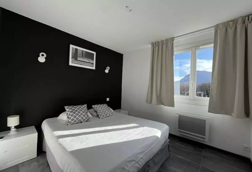 فندق Le Neron Logis