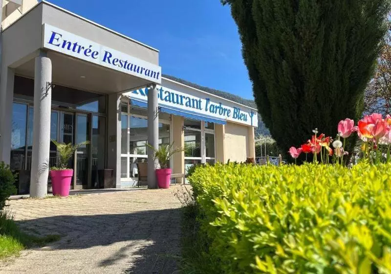 فندق Le Neron Logis