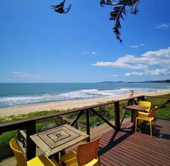 בית מלון כפרי Pousada La Luna   Frente Mar