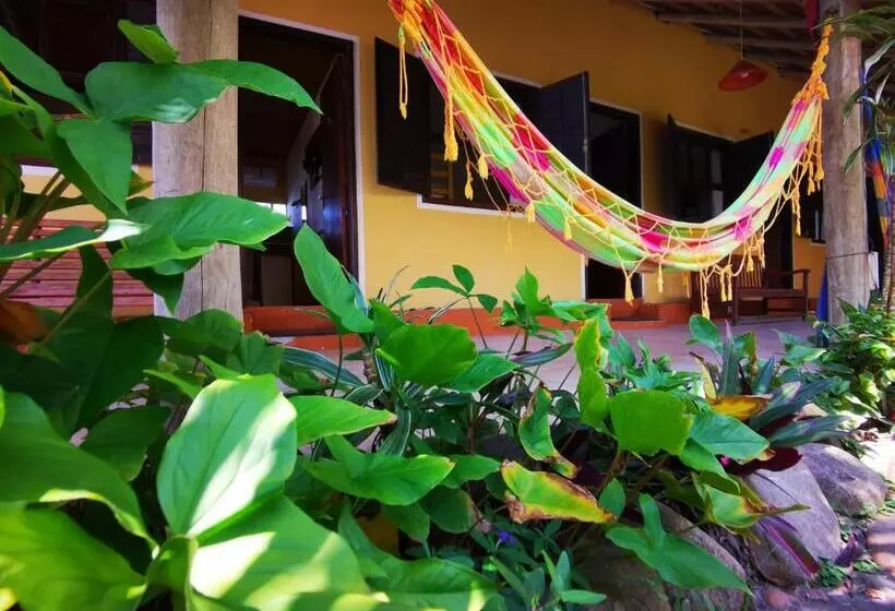 בית מלון כפרי Pousada La Luna   Frente Mar