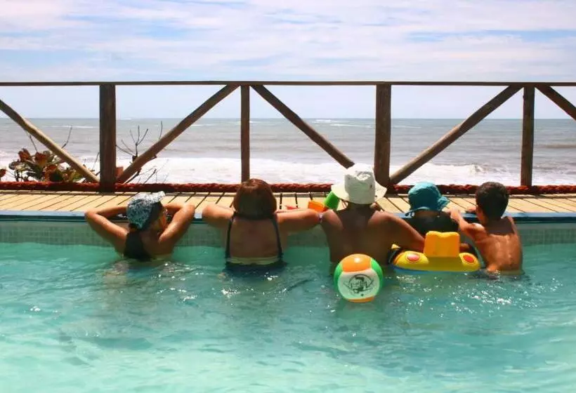 בית מלון כפרי Pousada La Luna   Frente Mar