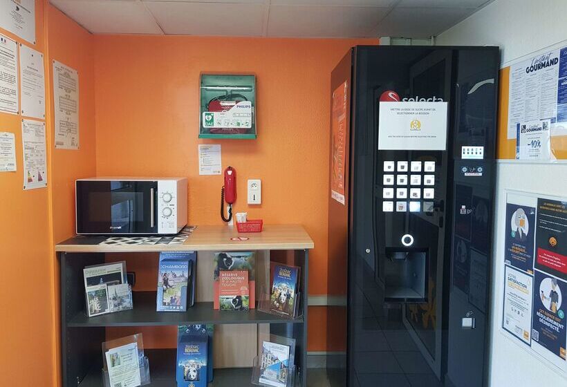 فندق Premiere Classe Chateauroux Saint Maur