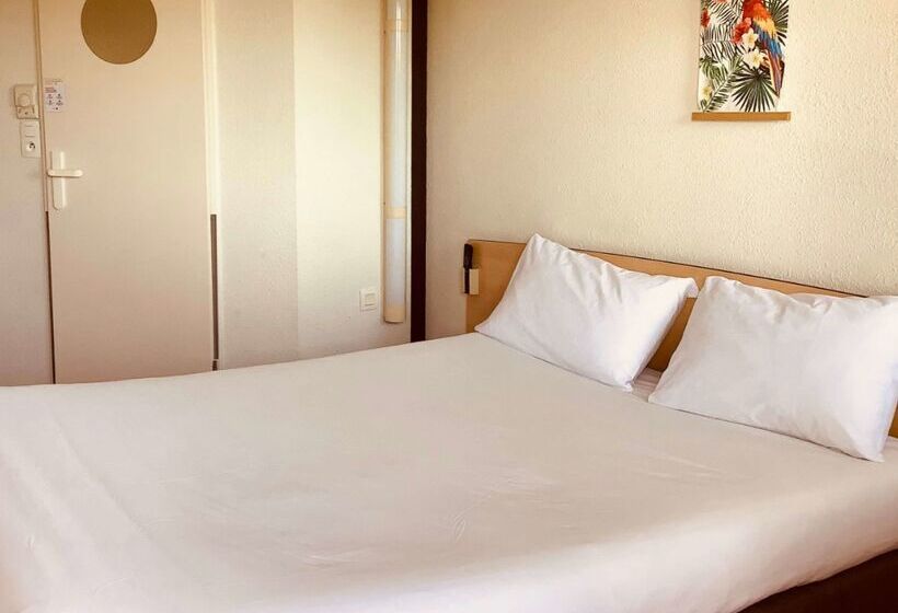 فندق Premiere Classe Chateauroux Saint Maur