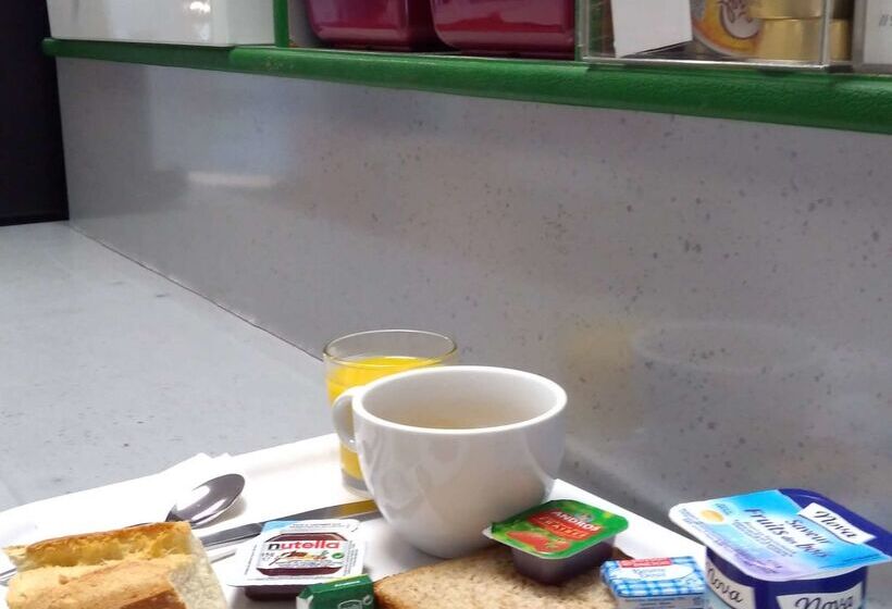 ホテル Premiere Classe La Rochelle Sud Angoulins