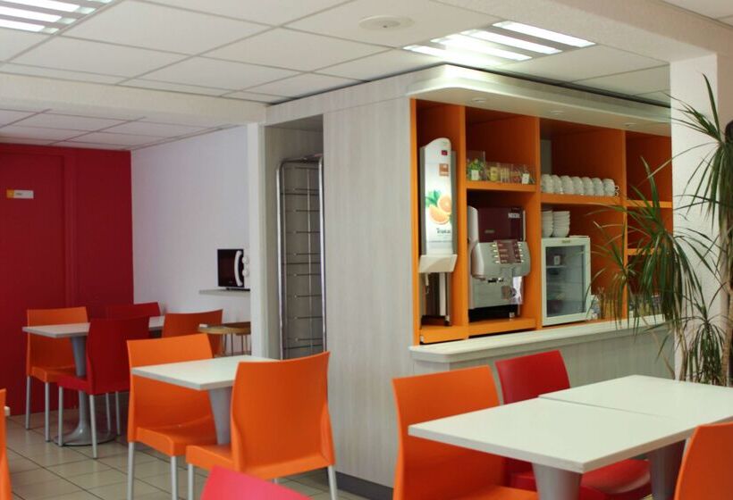 هتل Premiere Classe Orange