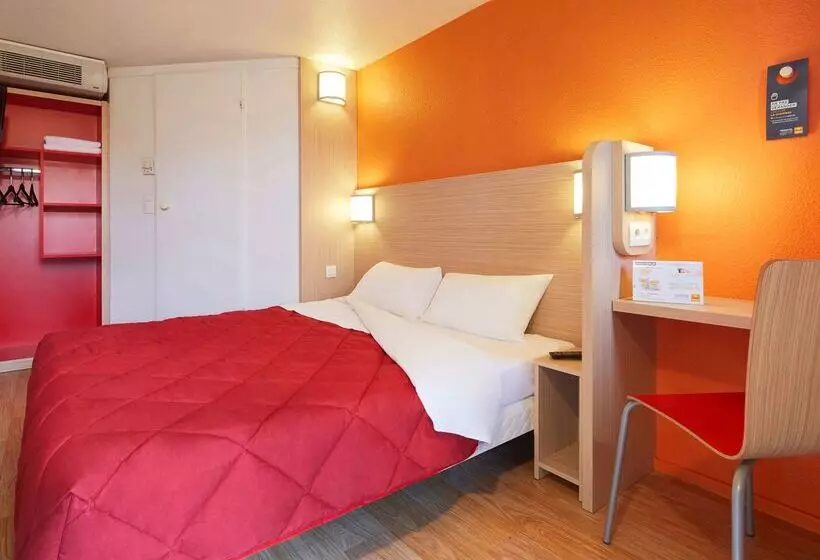 Hotel Premiere Classe Paris Ouest Nanterre La Defense